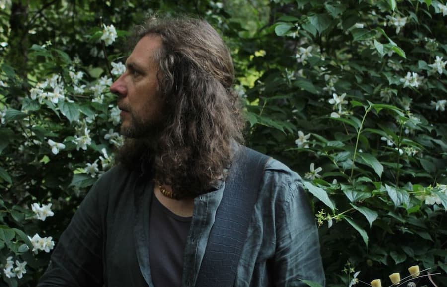 Image of Raphael Rogiński plays John Coltrane and Langston Hughes